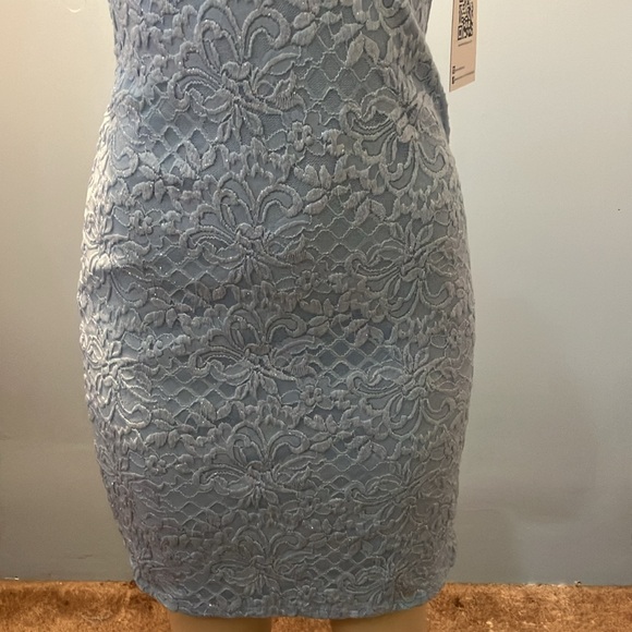 Esmerald sundae dress - Picture 3 of 5